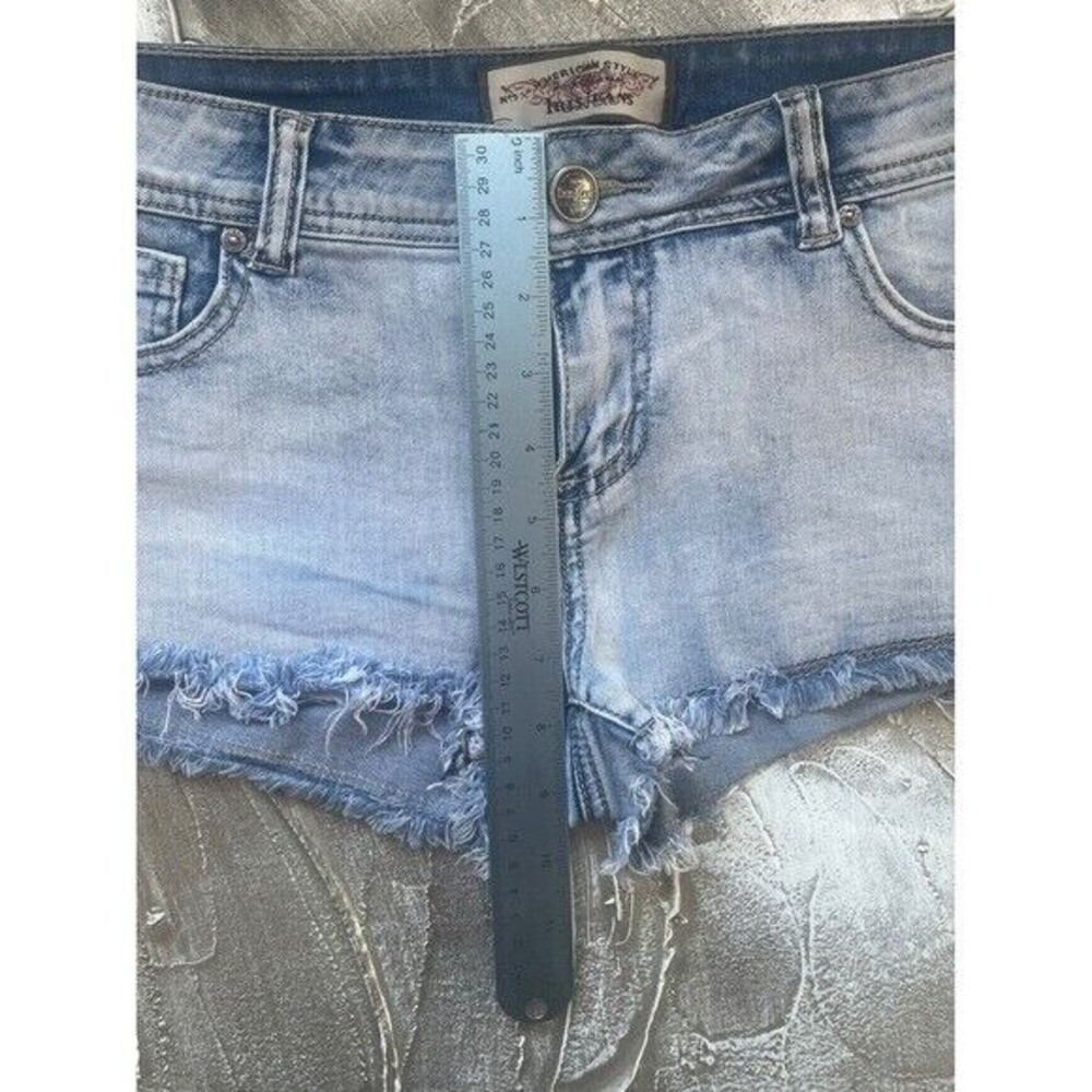 Light Blue Wash Iris Jeans Cut Off Stretch Denim Short Shorts  Distressed Size 9 - Picture 6 of 16
